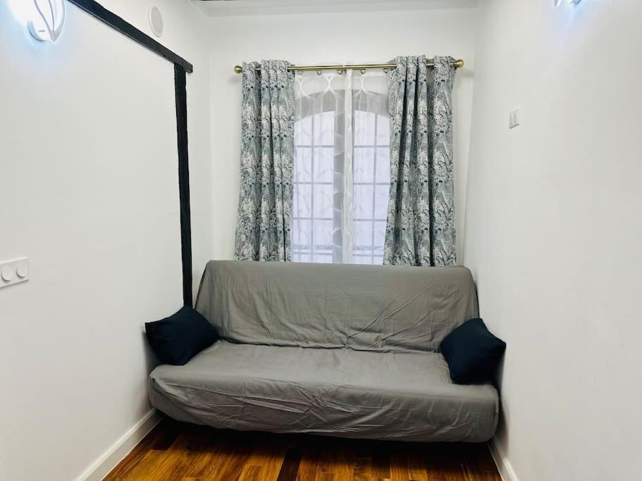 Apartamento Apparemment Tour Eiffel- La Motte Picquet Grenelle París Exterior foto